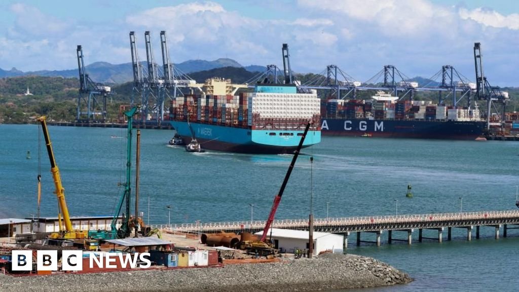 पनामा कालवा बंदर ताब्यात घेतल्यानंतर हाँगकाँगने ‘तीव्र निषेध’ जारी केला