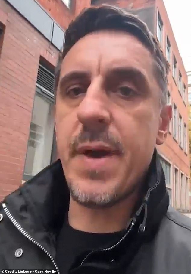 102721477-15164057-Gary_Neville_above_has_sparked_a_furious_online_backlash_after_h-m-14_1759675322908.jpg