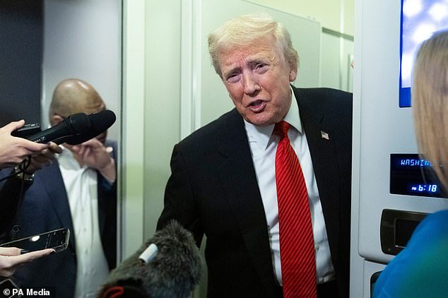 एपस्टाईनशी असलेल्या संबंधांमुळे अँड्र्यूला राजपुत्राची पदवी काढून टाकल्यानंतर शाही कुटुंबासाठी “वाईट वाटते” असे ट्रम्प म्हणतात.