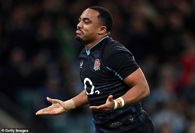 सर क्लाइव्ह वुडवर्ड: मॅक्स ओझोमोहच्या मॅन-ऑफ-द-मॅच डिस्प्लेबद्दल मला सर्वात जास्त काय आवडले, त्याने इंग्लंडच्या बॅक लाइनला कर्ज दिले – आणि अर्जेंटिनाला दोन प्रमुख चुकांसाठी पैसे दिले