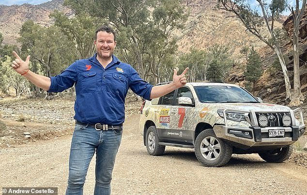 कंबोडियामध्ये चॅनल 7 स्टारला 16,000 डॉलरचा दंड ठोठावण्यात आला आहे ज्यामध्ये तो शस्त्रक्रियेदरम्यान जागा झाला होता.