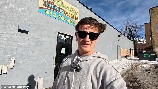 डेकेअर ‘फसवणूक’ घोटाळ्याच्या दरम्यान मिनेसोटा मधील सर्व चाइल्ड केअर पेमेंट गोठवले गेले कारण टिम वॉल्झला मोठ्या प्रमाणात क्रॅकडाउनमध्ये लक्ष्य करण्यात आले