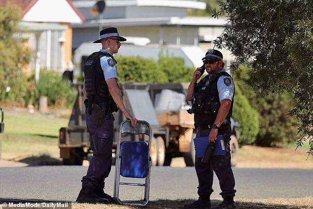 गरोदर माजी मैत्रिणी आणि इतर दोघांना गोळ्या घालणारा कथित बंदूकधारी अजूनही फरार का आहे, याबाबत पोलिसांनी धक्कादायक सिद्धांत उघड केला आहे.