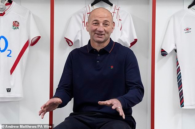 प्रतिभा आणि आत्मविश्वासाने भरलेले इंग्लंडचे सहा राष्ट्रांचे संघ – स्टीव्ह बोर्थविकचे पुरुष आता पराभूत करण्यासाठी संघ आहेत आणि त्यांचा फ्रान्सबरोबरचा सामना विजेचा असेल, असे निक सायमन लिहितात