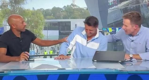 लाइव्ह टीव्हीवर ऑस्ट्रेलियन ओपन स्टारला त्रासदायक आरोग्य समस्येचा सामना करावा लागतो तो आश्चर्यकारक क्षण पहा