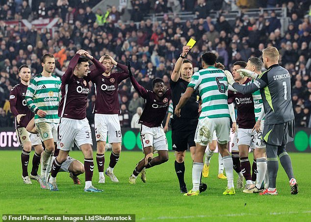 टायनेकॅसल ड्रॉमध्ये ॲस्टन ट्रस्टीने पाठविल्यानंतर सेल्टिक बॉस मार्टिन ओ’नीलने व्हीएआरची निंदा केली