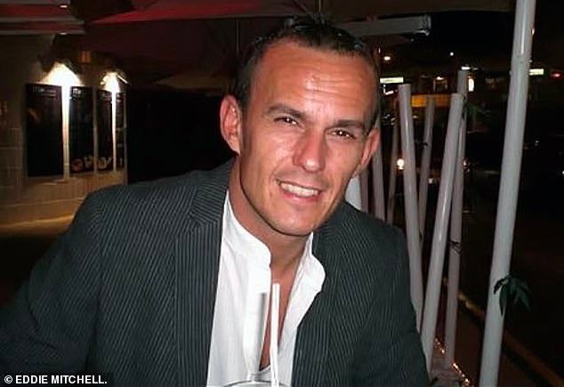 चौकशीत असे म्हटले आहे की एका सुशोभित पोलिस सार्जंटने “निराधार आरोपांवर आक्रमक जादूटोणा करून आत्महत्या केली.”