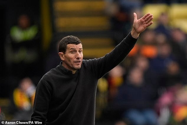 चॅम्पियनशिप मॅनेजरने ‘दु:खी आणि निराश’ क्लब स्टेटमेंट उघड झाल्यामुळे राजीनामा दिला