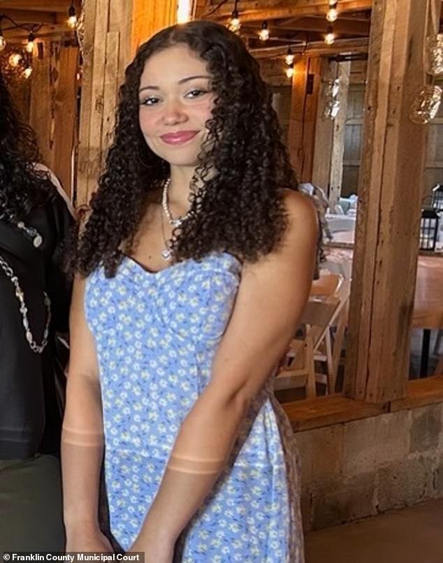 बेपत्ता 17 वर्षीय मुलीच्या शोधात दुःखद अपडेट – गेमिंग ॲपवर तिला भेटलेल्या पुरुषाला अटक करण्यात आली आहे