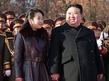 किम जोंग उनची 14 वर्षांची मुलगी या महिन्यात त्याची वारस म्हणून प्रकट होणार आहे आणि ती आधीच धोरणावर सल्ला देत आहे.