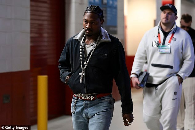 कार्डी बी सोबत सुपर बाउल ब्रेकअप झाल्यानंतर अफवा पसरत असताना स्टीफन डिग्सने गुप्त इंस्टाग्राम संदेश शेअर केला