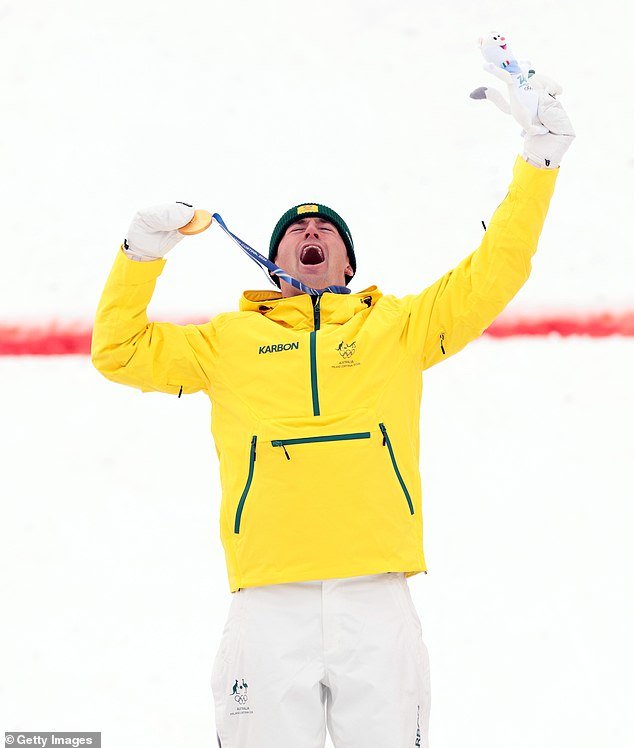 ऑस्ट्रेलियाचा नवीनतम हिवाळी ऑलिम्पिक सुवर्णपदक विजेता कूपर वुड्सने स्टीव्हन ब्रॅडबरी नंतरचे सर्वात मोठे पुनरागमन कसे केले आहे