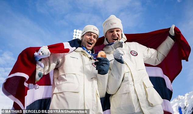 ‘मला एका अविश्वासू माणसाने मारले!’: टीव्हीवर लाइव्ह गर्लफ्रेंडवर फसवणूक केल्याची कबुली देणाऱ्या हिवाळी ऑलिंपिक स्टारने पुन्हा कांस्यपदक जिंकले – पण प्रतिस्पर्ध्यांची थट्टा