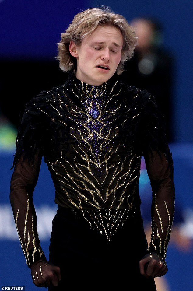 टीम यूएसए का गुदमरते याचे विज्ञान: रोमांचक नवीन सिद्धांत अद्वितीयपणे अमेरिकन वैशिष्ट्यांना दोष देतो