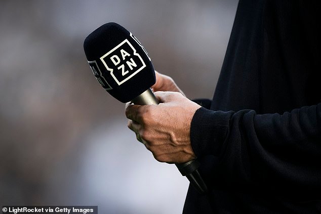 नेटफ्लिक्स आणि पॅरामाउंटने एडी हर्नच्या मॅचरूमशी पाच वर्षांचा मोठा करार गमावला कारण तो ‘दर आठवड्याला एक शो’ आवश्यकतेनुसार प्रतिस्पर्धी निवडतो