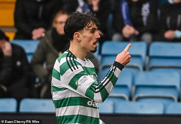 ओ’नीलने मला स्वतःला व्यक्त करण्याचा आत्मविश्वास दिला, सेल्टिक नायक ट्यूनेक्टी आग्रह करतो