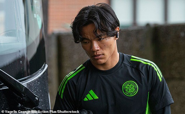 विश्वास दाखवा: मार्टिन ओ’नील आग्रही आहे की रिओ हॅटेटने साधने सोडली नाहीत… आणि तो फॉर्म पुन्हा मिळवण्याचा प्रयत्न करत आहे ज्यामुळे तो सेल्टिकच्या स्टार पुरुषांपैकी एक बनला