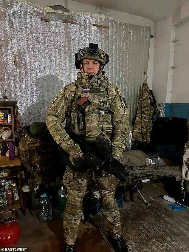 पुतीनच्या सैन्याला £2 दशलक्ष खर्च झालेल्या घोटाळ्यात डझनभर रशियन सैन्याने रणांगणातील दुखापतींसाठी भरपाईची मागणी करण्यासाठी स्वतःवर गोळीबार केला.