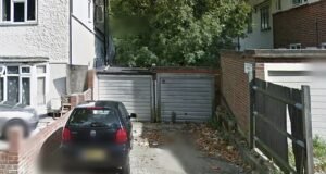 ‘न्यूक्लियर बंकर’ सारखे दिसणारे लंडनचे घर £950,000 ला विक्रीसाठी आहे