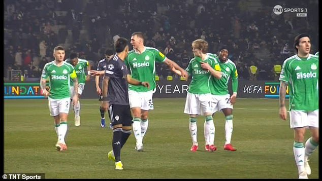 एडी हॉवेने अँथनी गॉर्डनच्या पेनल्टी स्पॅटवर किरन ट्रिपियरसह मौन सोडले… आणि निक ओल्टेमेडच्या नवीन न्यूकॅसल भूमिकेवर आपला निर्णय दिला: थेट प्रीमियर लीग पत्रकार परिषद