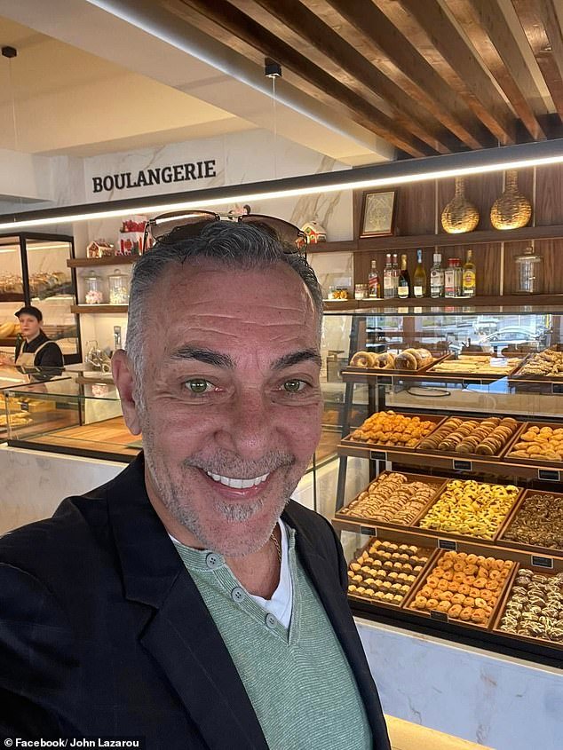 ऑस्ट्रेलियन लोक बॉसच्या ‘बकवास’ टिप्पणीवर कॉफी क्लबवर बहिष्कार घालण्याचे वचन देतात.