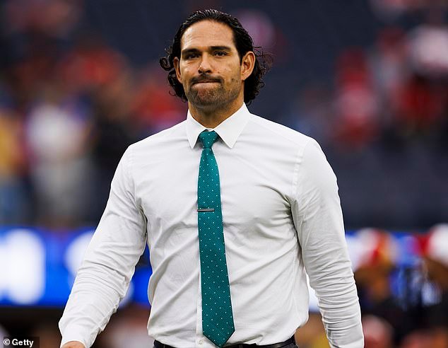 ट्रक ड्रायव्हरसोबत झालेल्या जीवघेण्या भांडणाच्या वेळी मार्क सांचेझवर बेकायदेशीर औषधांच्या प्रभावाखाली – फेंटॅनाइलसह – असल्याचा आरोप आहे.