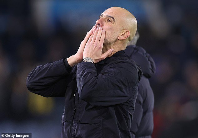 लीड्सवर मॅन सिटीचा 1-0 असा पुनरागमन हा कदाचित क्लासिक ठरला नसेल, परंतु पेप गार्डिओलाच्या प्रीमियर लीगच्या विजेतेपदाची सुरुवात ही आयएएन लेडीमनने सिद्ध केली.