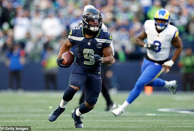 न्यू यॉर्क जायंट्स सुपर बाउल विजेत्यासाठी सनसनाटी चालीशी जोडलेले आहेत जे फ्रेंचायझी बदलू शकतात