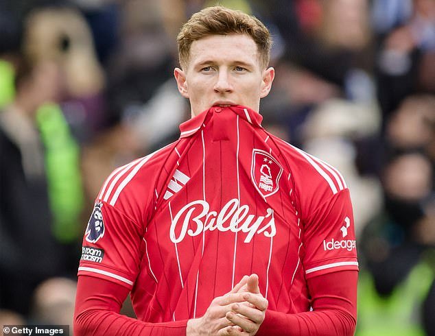 नॉटिंगहॅम फॉरेस्टने ब्राइटनविरुद्ध त्यांचे फटके उडवले – आणि म्हणूनच इव्हान्जेलोस मारिनाकिसच्या महत्त्वाकांक्षेने व्हिटर परेराला एक विचित्र ठिकाणी सोडले आहे, जेम्स शार्प लिहितात