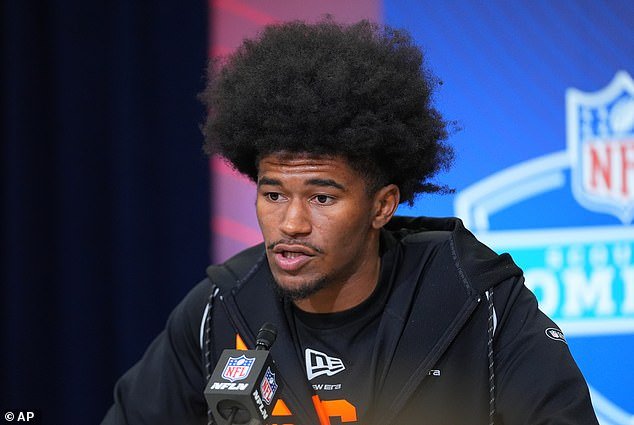 NFL आशावादी Casey Concepcion कंबाईनवर त्याच्या तोतरेची थट्टा करणाऱ्या नीच ट्रॉल्सवर प्रहार करतो