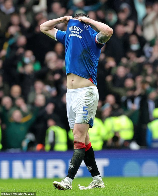 जर मी रेंजर्सचा चाहता असतो, तर मी आमच्या मानसिकतेवरही प्रश्न विचारले असते, असे आयब्रॉक्सचा बचावपटू जॉन सॉटरने कबूल केले.