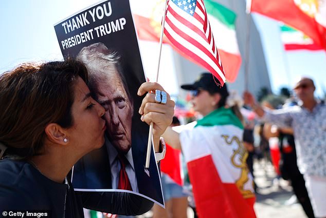 अँड्र्यू नील: मध्य पूर्व कधीही परिपूर्ण होणार नाही, परंतु ते आताच्यापेक्षा बरेच चांगले असू शकते. त्यामुळे अध्यक्ष महोदय, कोर्स थांबवा