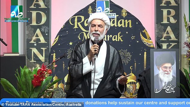 इराणचा हुकूमशहा अयातुल्ला अली खमेनेई यांचा शोक व्यक्त करण्यासाठी आंदोलन आयोजित करणाऱ्या इस्लामिक गटाला दिलेल्या आश्चर्यकारक वचनामुळे अल्बूचे सरकार आगीत आहे.