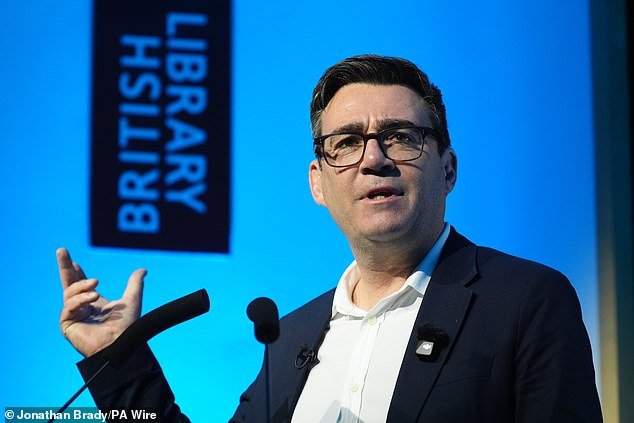 बर्नहॅमने अराजकता युतीसाठी एक मार्ग आखला: स्टारमरच्या प्रतिस्पर्ध्याने डाव्या बाजूस सुधारणांविरूद्ध एकत्र येण्याचे आवाहन केले