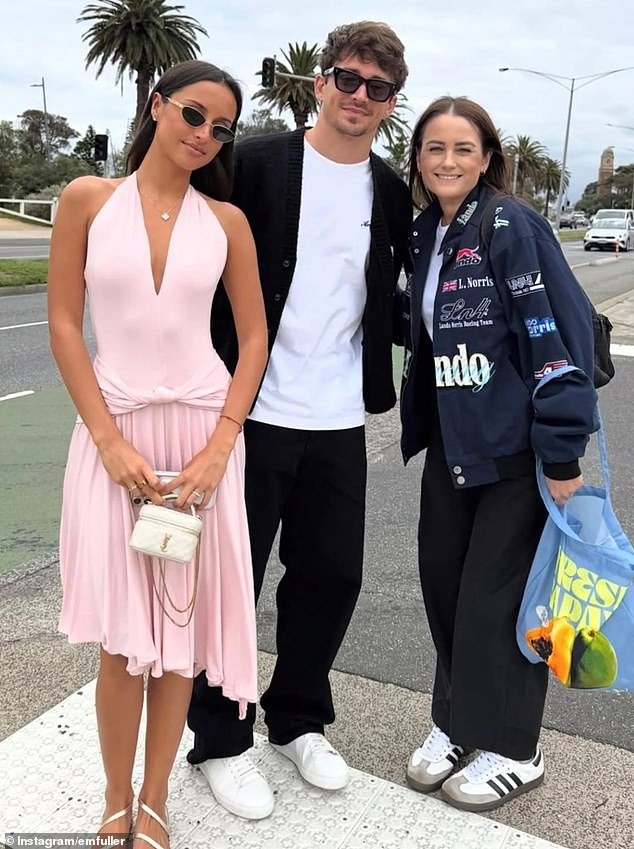 ऑस्ट्रेलियन ग्रँड प्रिक्समध्ये मेलबर्नच्या रहिवासी व्यक्तीची परिपूर्ण तोतयागिरी करून F1 च्या सर्वात मोठ्या स्टार्सपैकी एक पूर्णपणे दुर्लक्षित झाला.