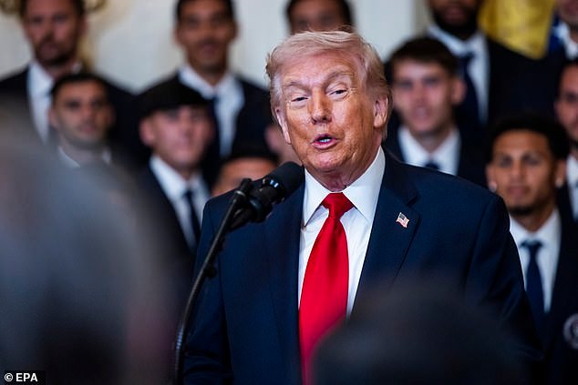 ट्रम्पची ताजी वस्तुस्थिती जागतिक बाजारपेठांना गोंधळात टाकत आहे – यूएस कच्च्या तेलाच्या किमती गगनाला भिडत आहेत