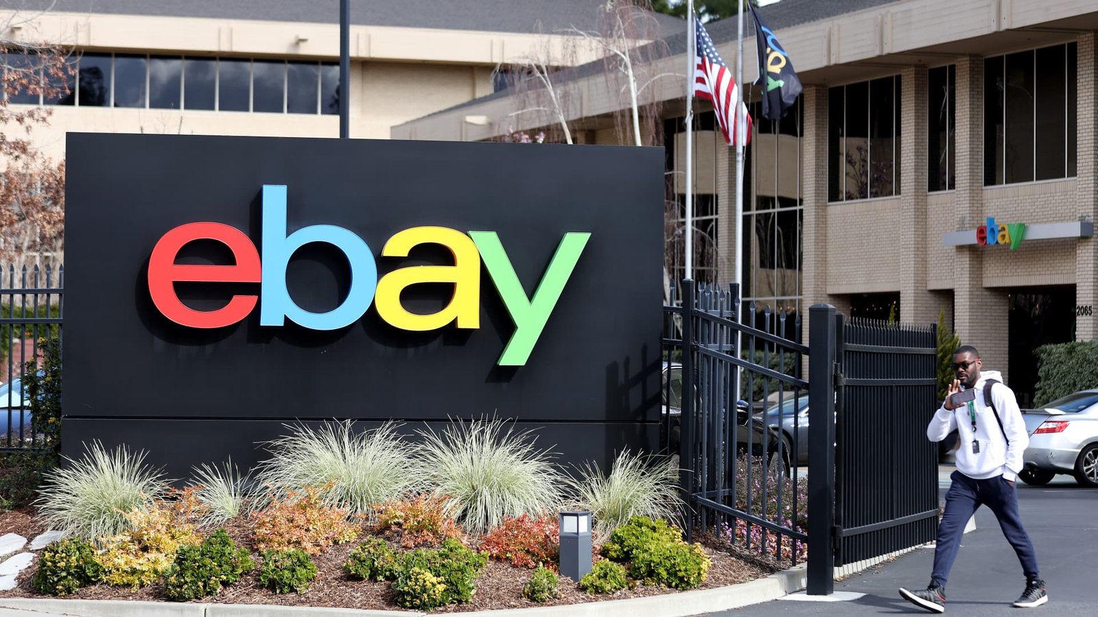 eBay ने गेमस्टॉप टेकओव्हर बोली नाकारली: ‘विश्वासार्ह किंवा आकर्षक नाही’