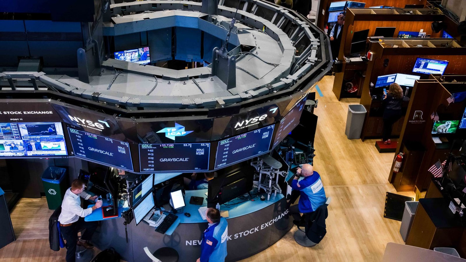 बाजारातील अस्थिरतेचा सापळा? ही गुंतवणूक धोरण गुंतवणूकदारांना नुकसान पोहोचवू शकते