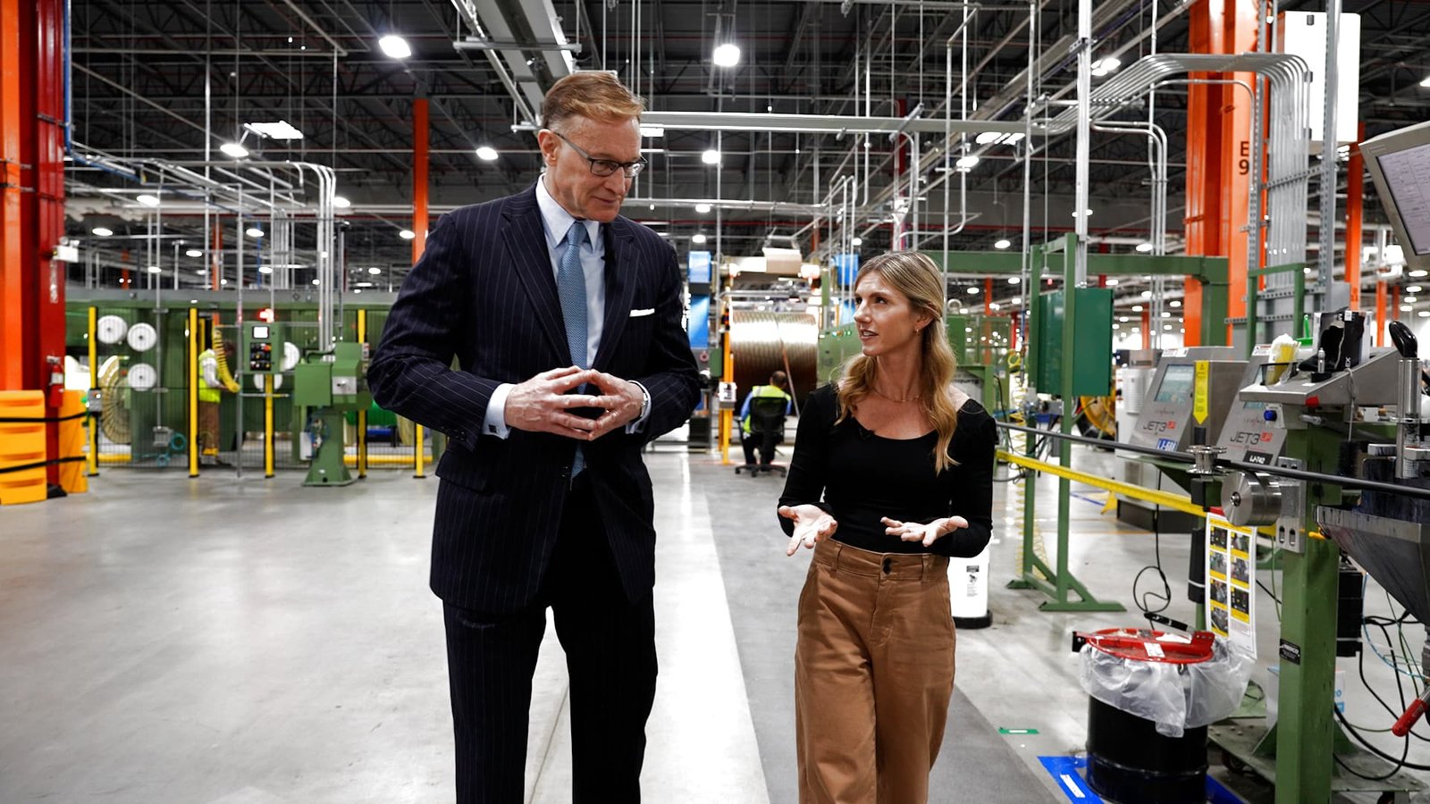 Apple पुरवठादार कॉर्निंग AI ने ऑप्टिकल फायबरसाठी मेटाकडून $6 अब्ज जिंकले