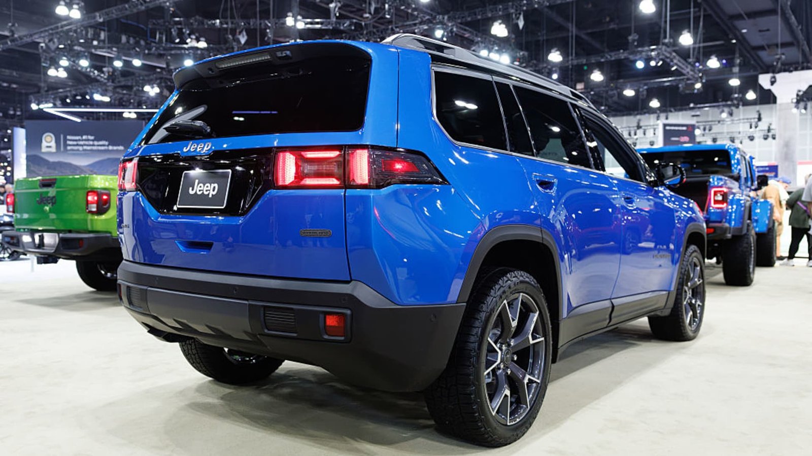 Stellartis EV बंद केल्यानंतर ऑटो जायंटने पहिला वार्षिक तोटा पोस्ट केला