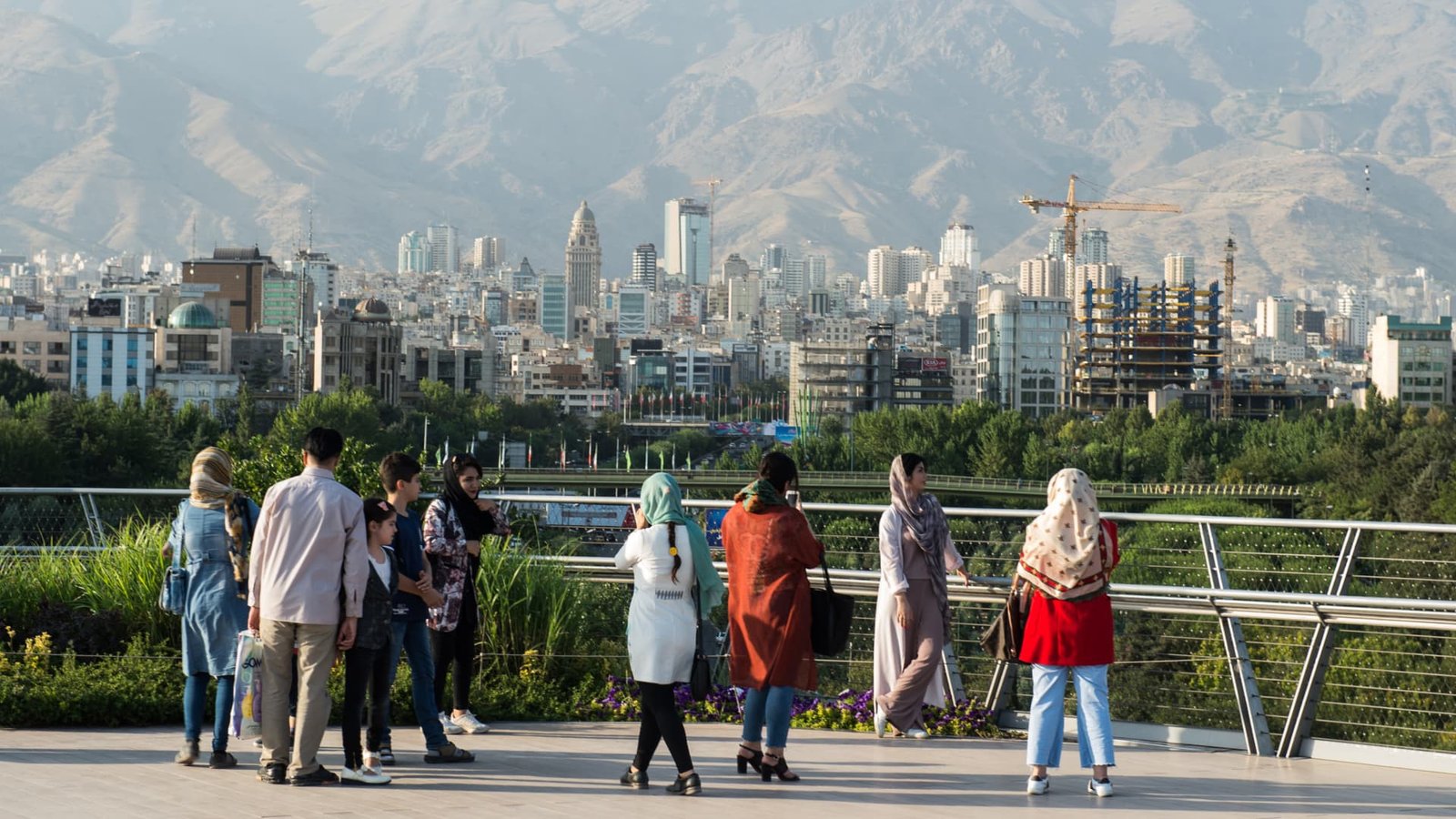 मध्यपूर्वेतील संघर्षामुळे मध्यवर्ती बँकांना तेलाचा धक्का बसण्याची भीती निर्माण झाली आहे