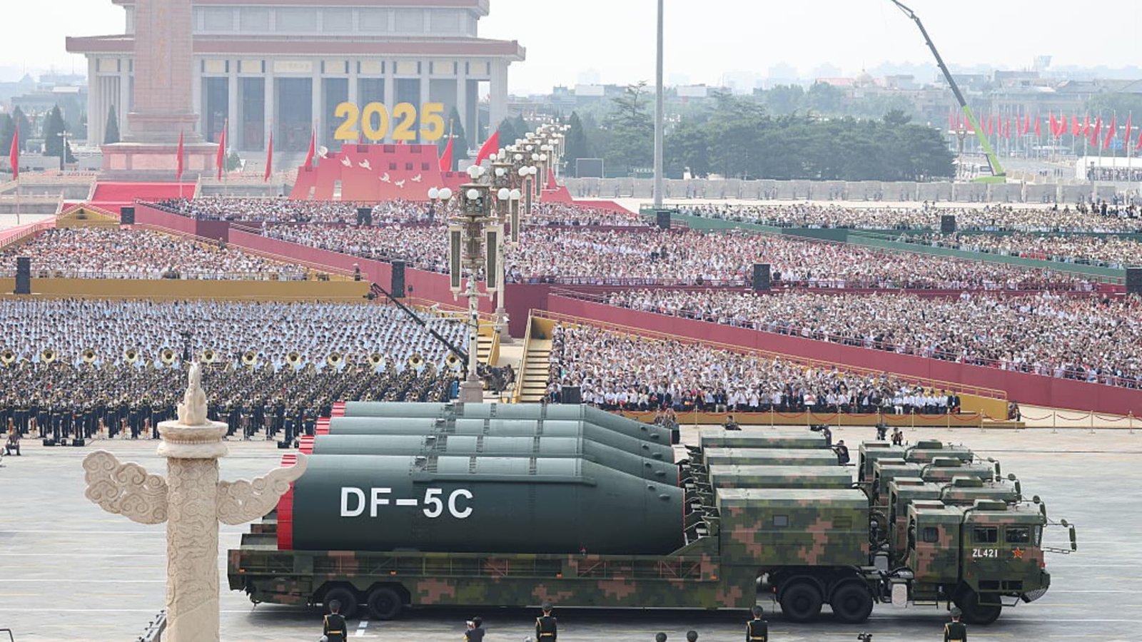 चीनने संरक्षण खर्चात ७% वाढ करणे अपेक्षित आहे, जो २०२१ नंतरचा सर्वात कमी वेग आहे