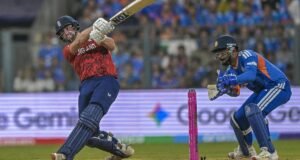 भारत विरुद्ध इंग्लंड उपांत्य फेरीत T20 विश्वचषकाच्या सामन्यात सर्वाधिक षटकार मारण्याचा विक्रम मोडला