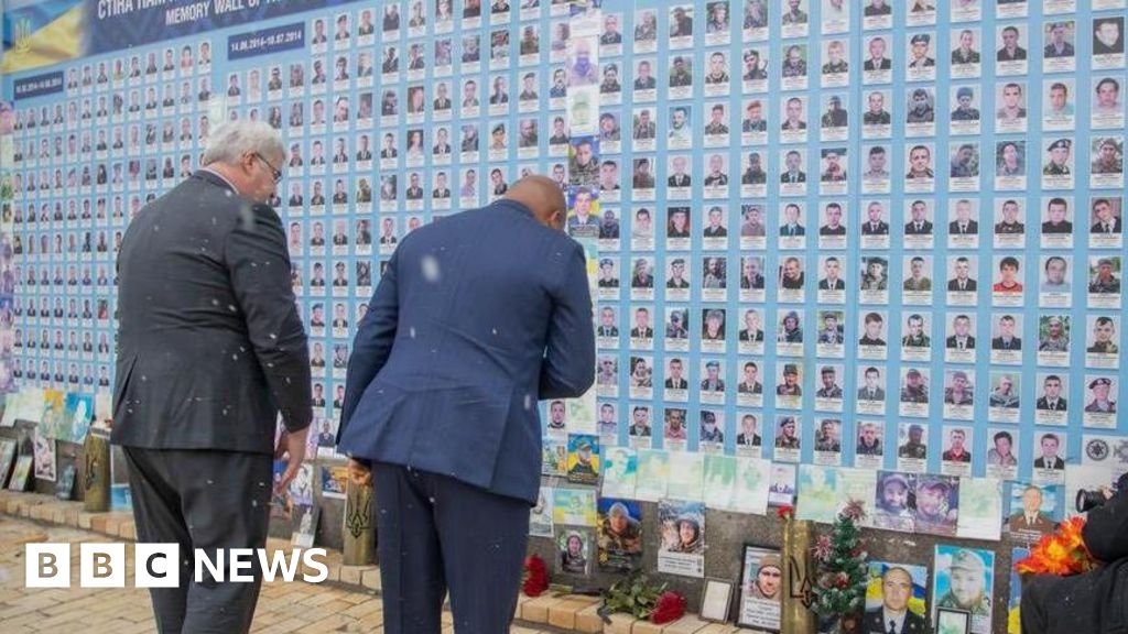 रशिया-युक्रेन युद्धात घानाचे किमान ५५ लोक मारले गेले, असे मंत्री म्हणतात