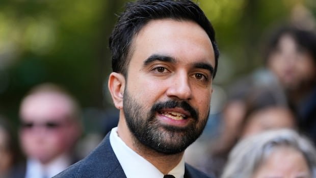 न्यूयॉर्कचा महापौरपदाचा उमेदवार डेमोक्रॅटिक पक्षाचा तारणहार होऊ शकतो का?