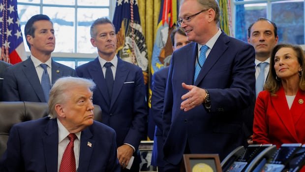 ट्रम्प यांनी गॅस वाहनांसाठी इंधन अर्थव्यवस्था नियम सुलभ करण्याचा प्रस्ताव दिला आहे