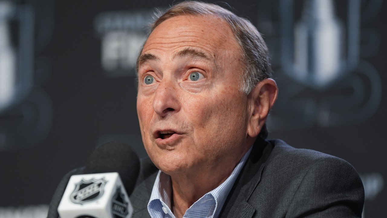 1765199251_Bettman.jpg