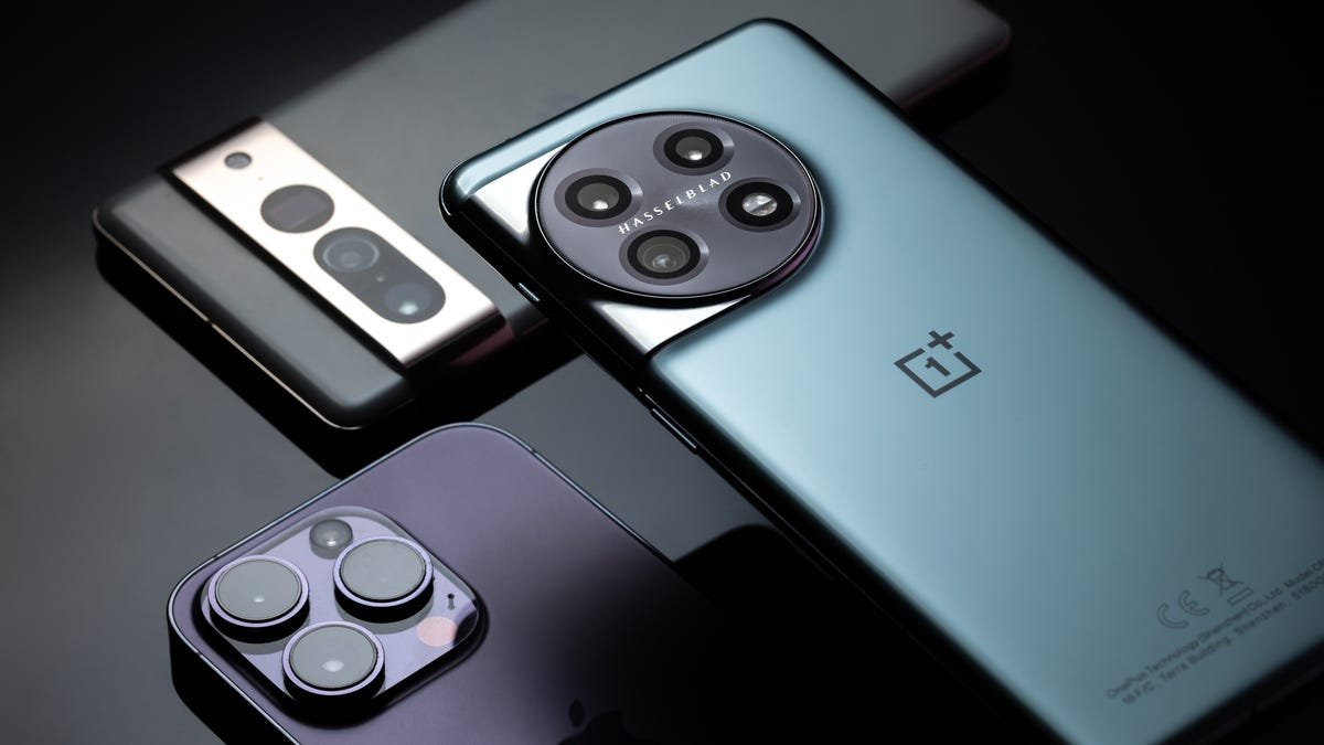 नवीन iPhone किंवा Android फोन खरेदी करत आहात? हे आधी वाचा