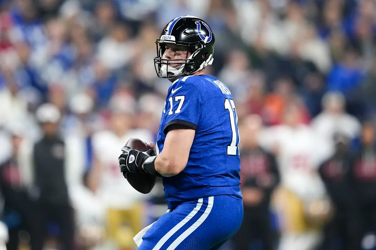 माजी चार्जर, कोल्ट्स क्यूबी फिलिप रिव्हर्स यांनी बिल्सच्या मुख्य प्रशिक्षक नोकरीसाठी मुलाखत घेतली आहे