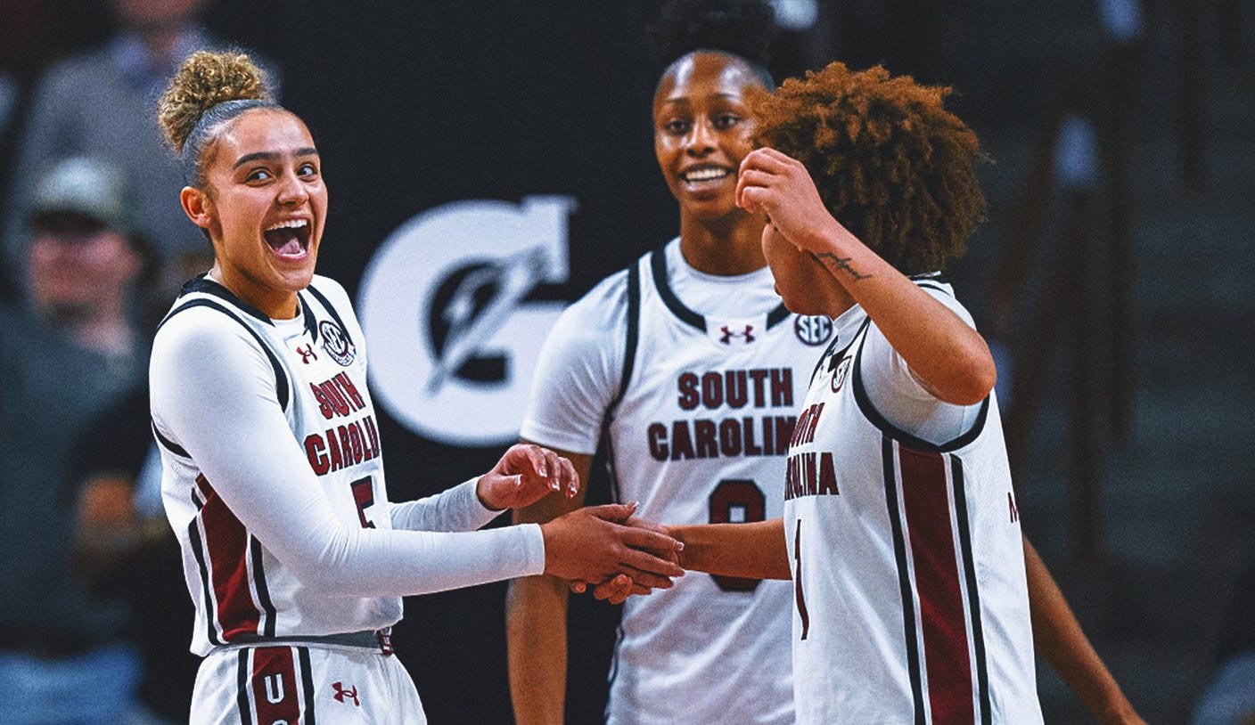 दक्षिण कॅरोलिनाने व्हँडरबिल्टचा अपराजित हंगाम संपवला